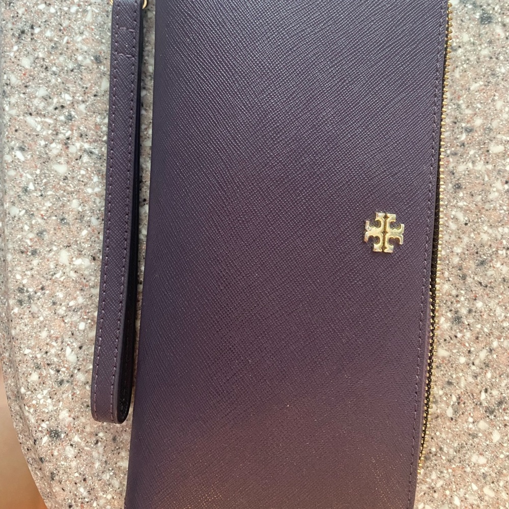 Plum Tory Burch long wallet